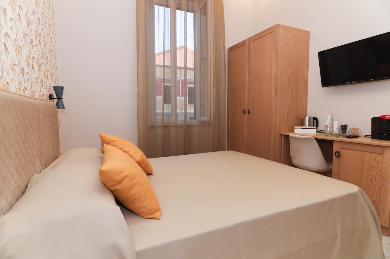 Don Francisco Rooms Tropea Buitenkant foto