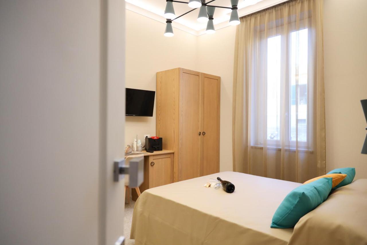 Don Francisco Rooms Tropea Buitenkant foto